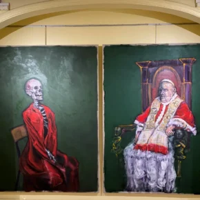 La négociation, diptyque d'Ismaël Maurey : le pape Jean XXIII sur son trône face à la Mort, squelette drapé de rouge